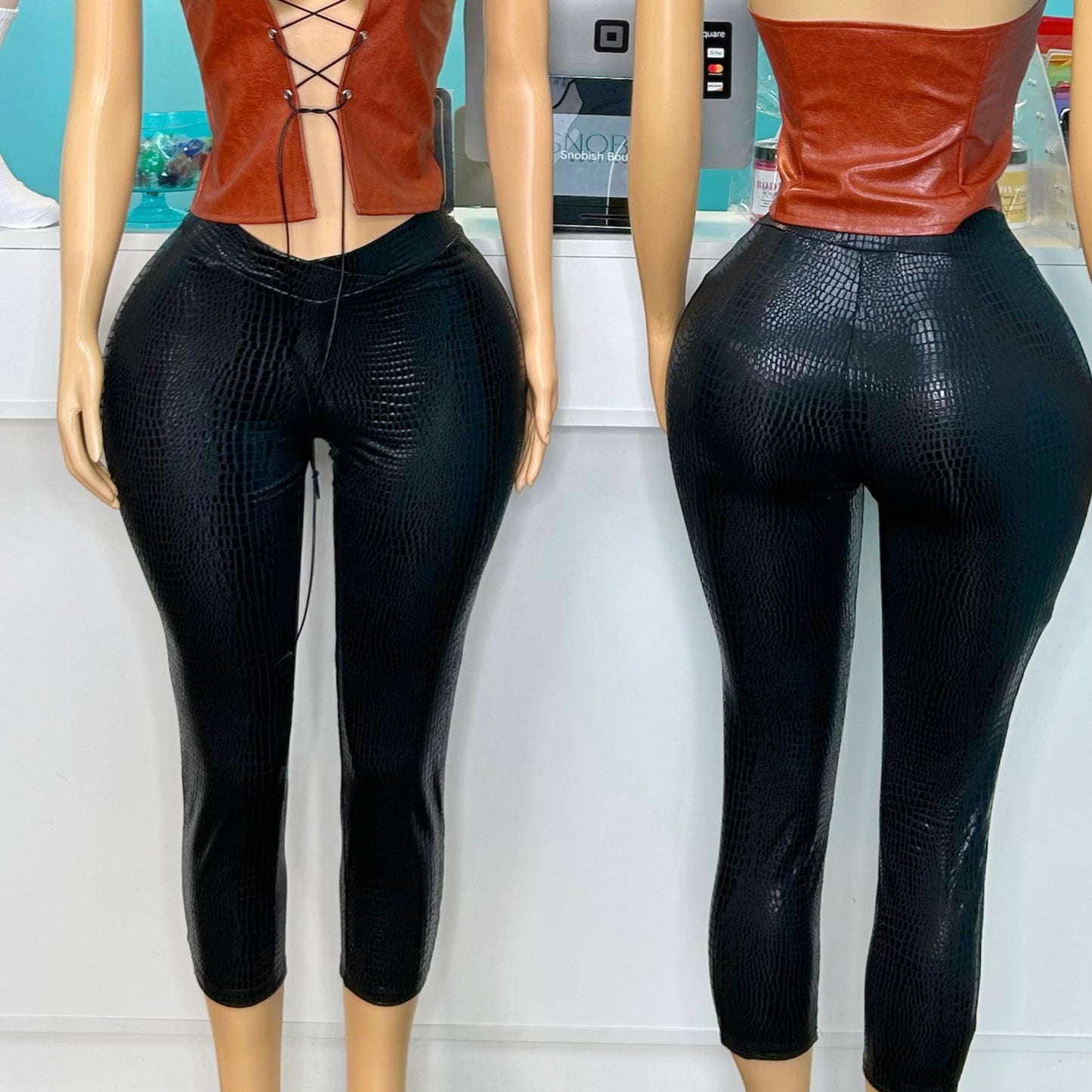 "Croc” Capri Leggings