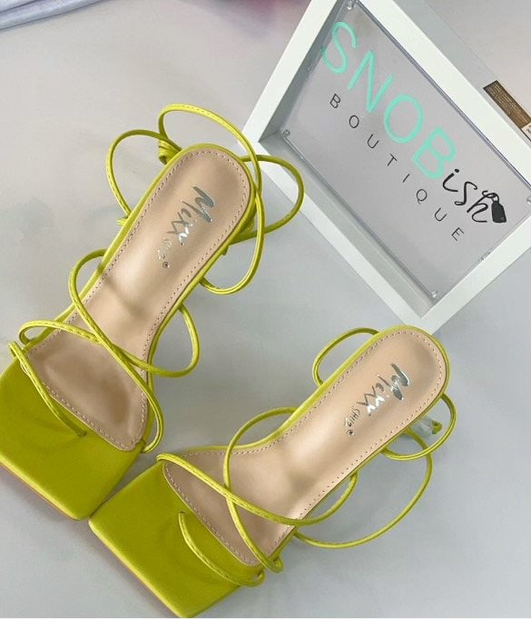 “Bella” Square Heels