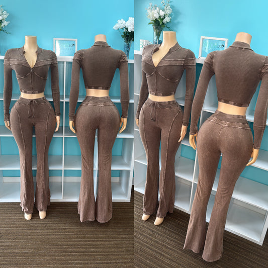 “Brownstone” Set