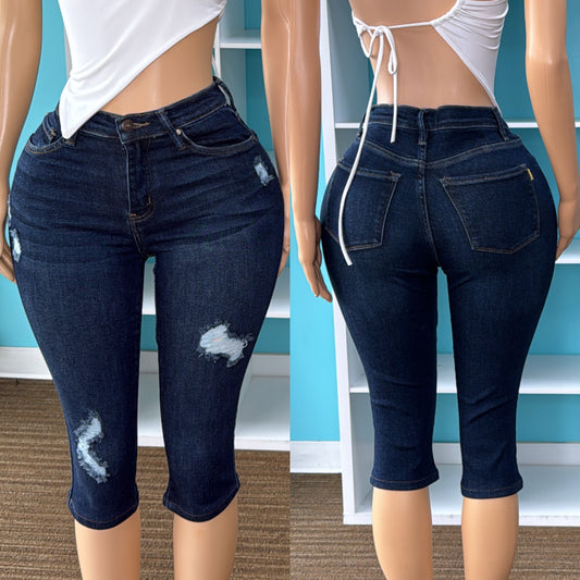 “Sassy” Distressed Capri